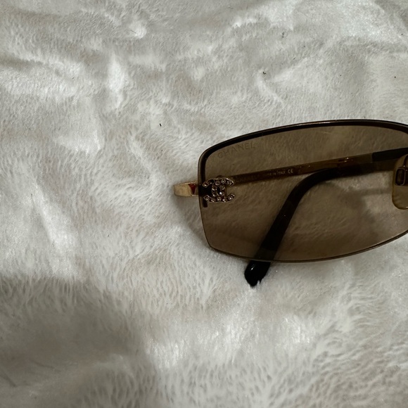 chanel cc vintage sunglasses - Picture 3 of 5